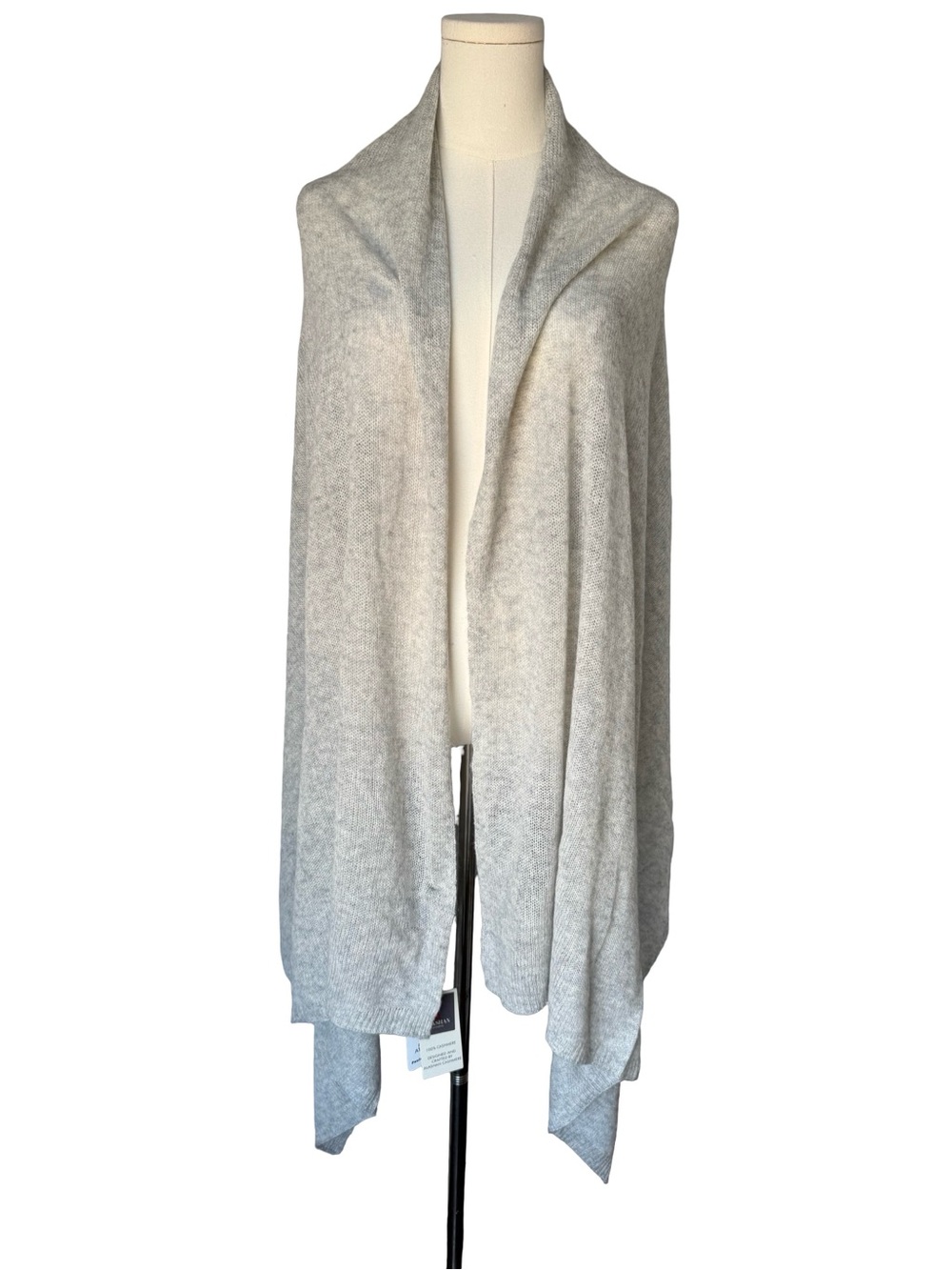 Alashan Cashmere Light Gray Open-Front Knit Wrap / Scarf OS